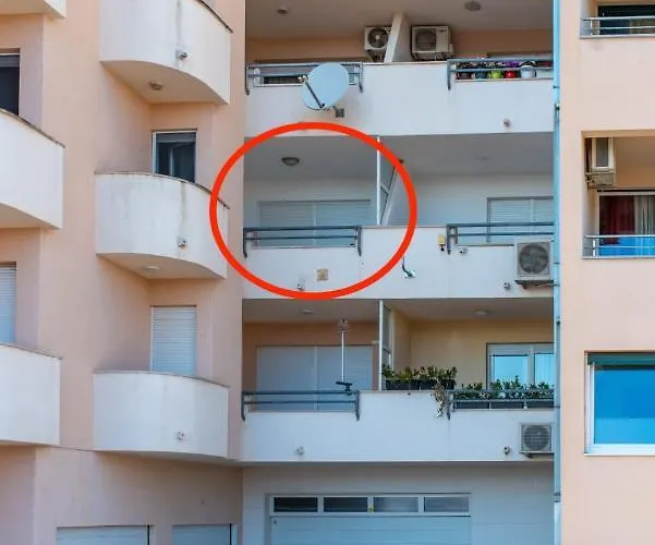 Sea With Free Parking Apartmán