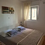 Sea With Free Parking Apartman Split